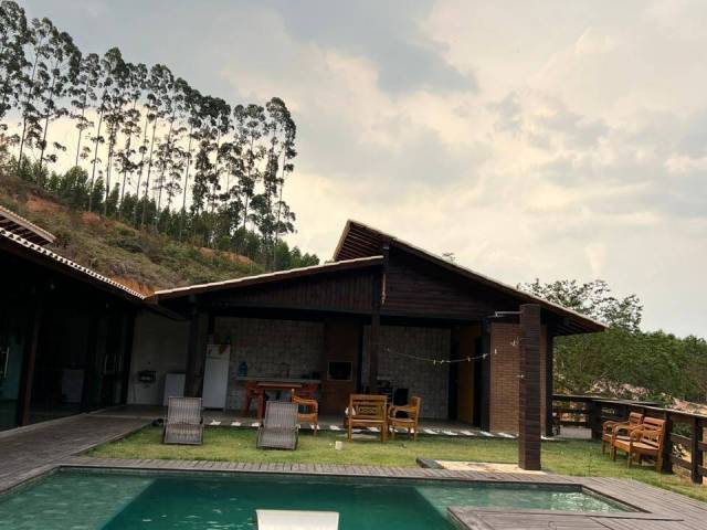 Casa para Venda em Coronel Fabriciano - 2