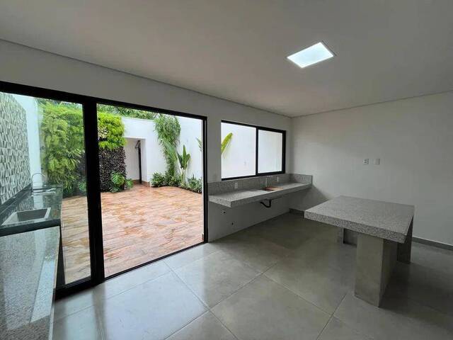 Casa para Venda em Coronel Fabriciano - 4