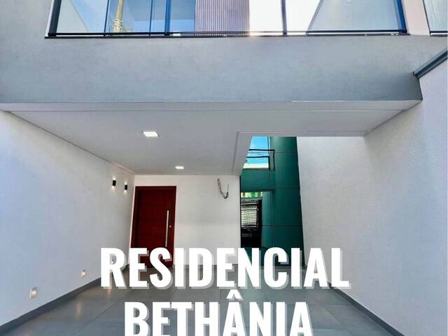 #546 - Casa para Venda em Santana do Paraíso - MG - 1