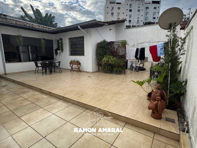 #574 - Casa para Venda em Coronel Fabriciano - MG - 2