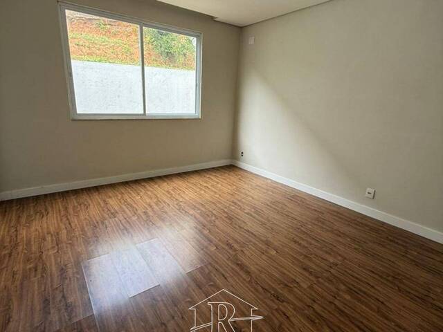 Casa para Venda em Coronel Fabriciano - 5