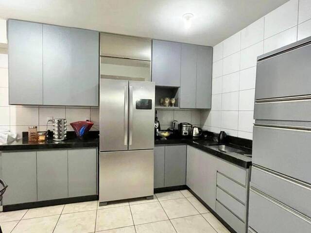 #630 - Apartamento para Venda em Coronel Fabriciano - MG