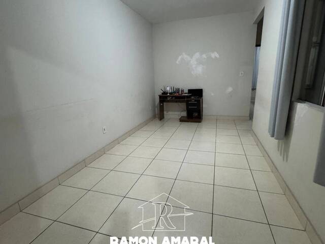 #632 - Apartamento para Venda em Coronel Fabriciano - MG - 2