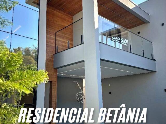 #638 - Casa para Venda em Coronel Fabriciano - MG - 1