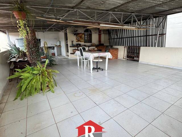 #657 - Casa para Venda em Coronel Fabriciano - MG - 2