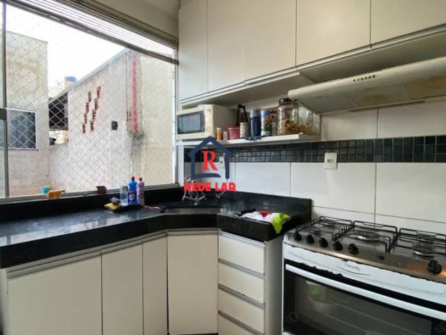 #691 - Apartamento para Venda em Santana do Paraíso - MG