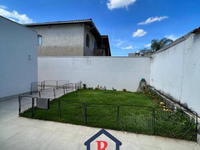 #718 - Casa para Venda em Coronel Fabriciano - MG