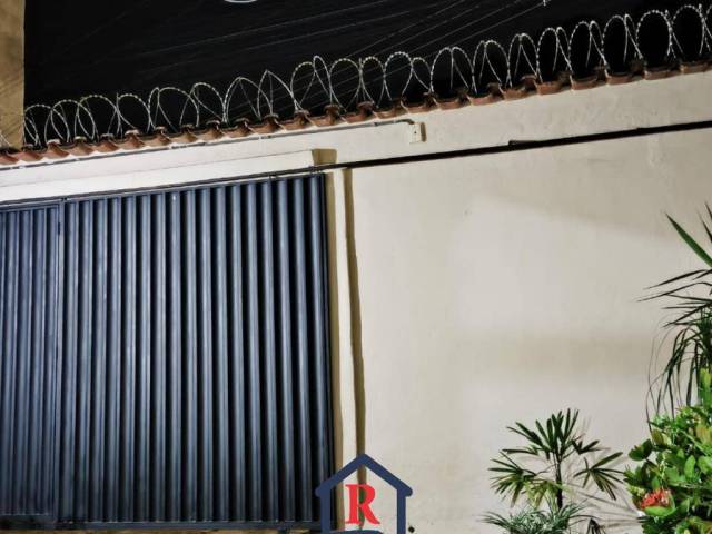 #725 - Casa para Venda em Coronel Fabriciano - MG