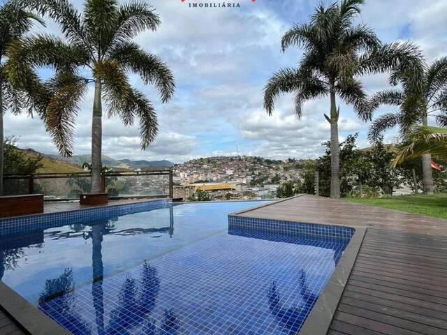 #727 - Casa para Venda em Coronel Fabriciano - MG