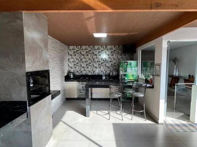 #732 - Apartamento para Venda em Coronel Fabriciano - MG