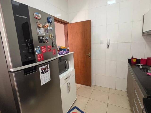 #733 - Apartamento para Venda em Coronel Fabriciano - MG
