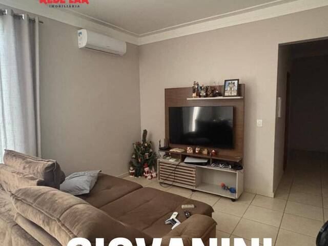 #733 - Apartamento para Venda em Coronel Fabriciano - MG