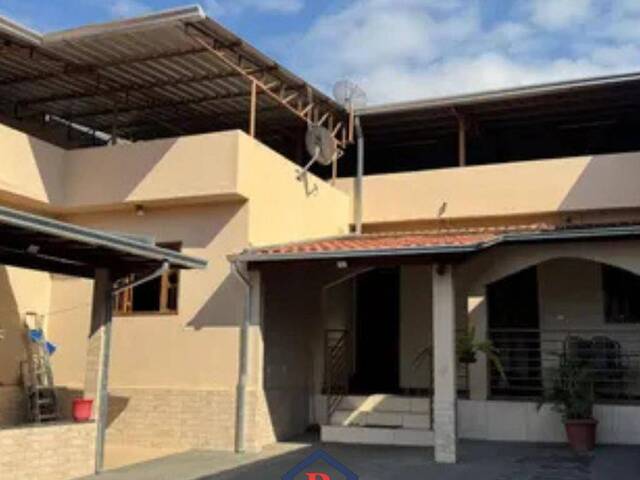 #734 - Casa para Venda em Coronel Fabriciano - MG