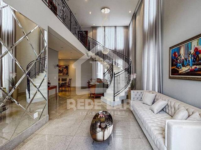 #743 - Casa para Venda em Coronel Fabriciano - MG