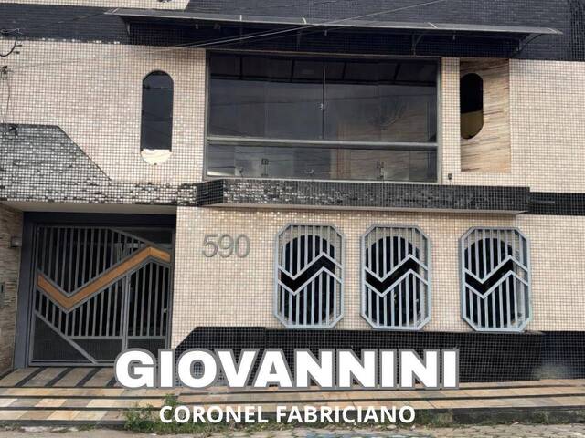 #746 - Casa para Venda em Coronel Fabriciano - MG