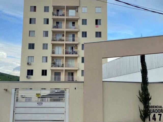 #747 - Apartamento para Venda em Coronel Fabriciano - MG