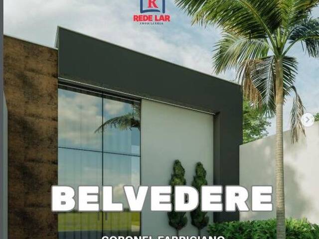 #760 - Casa para Venda em Coronel Fabriciano - MG - 1