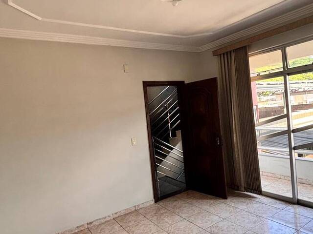 #761 - Apartamento para Venda em Coronel Fabriciano - MG