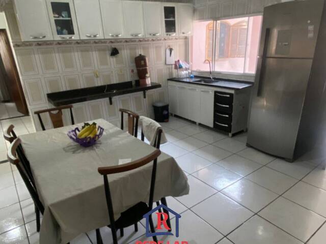 Casa para Venda em Coronel Fabriciano - 3