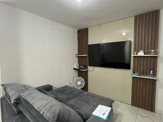 #810 - Apartamento para Venda em Coronel Fabriciano - MG